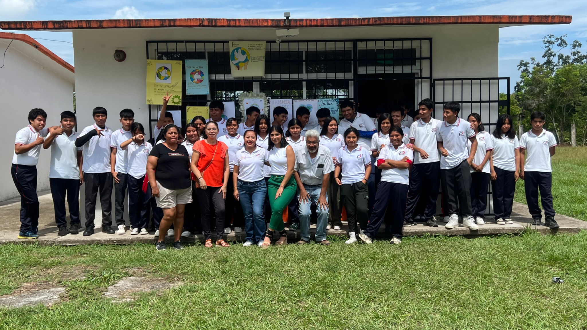 Impulsan orientación vocacional en comunidades de Tuxpan con enfoque estratégico y humano